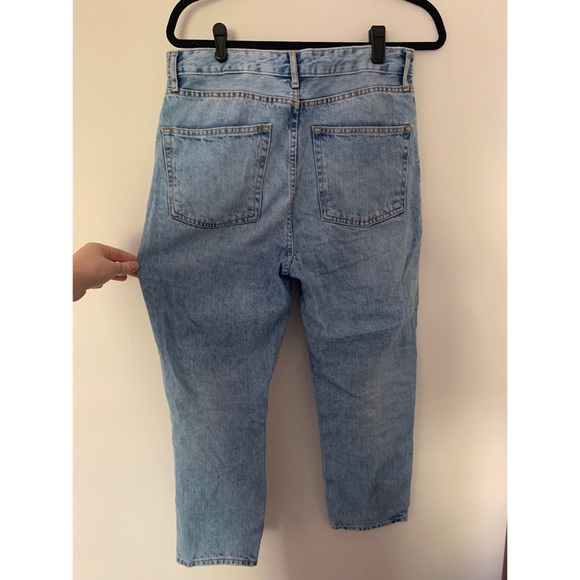 Mom Jeans - Picture 3 of 3